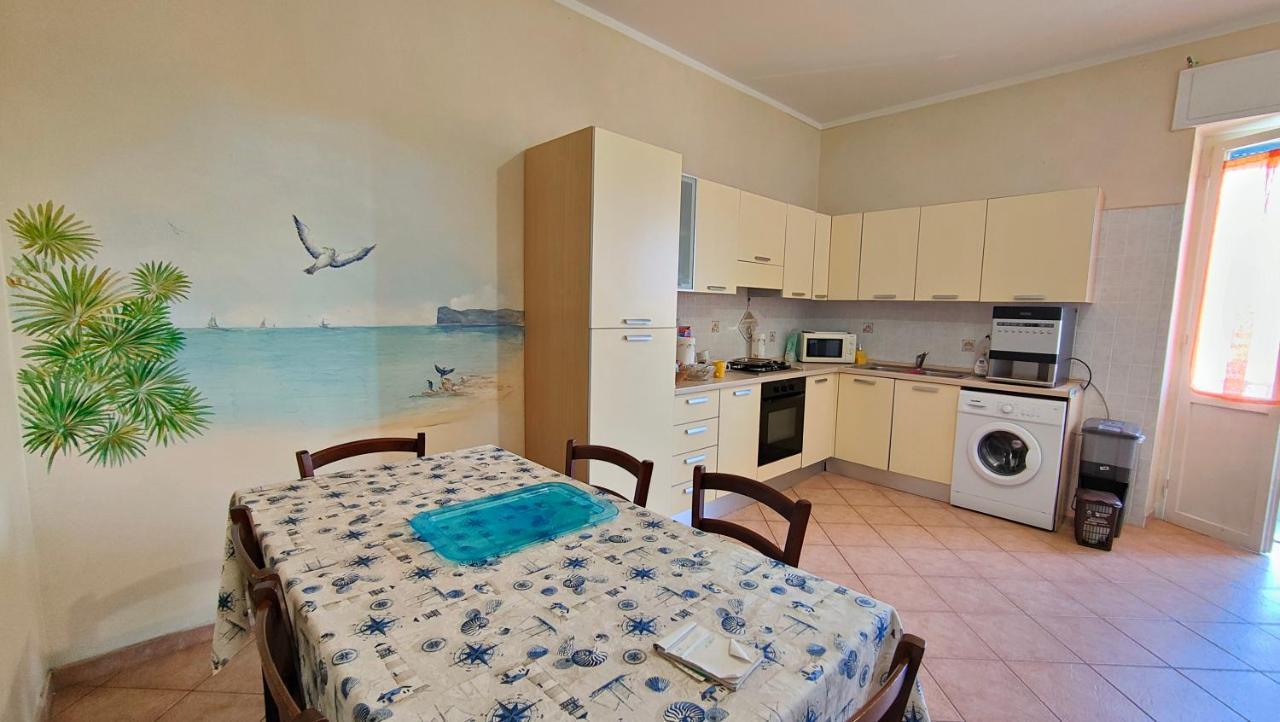 Elisart 2 Bed & Breakfast Alghero Ngoại thất bức ảnh