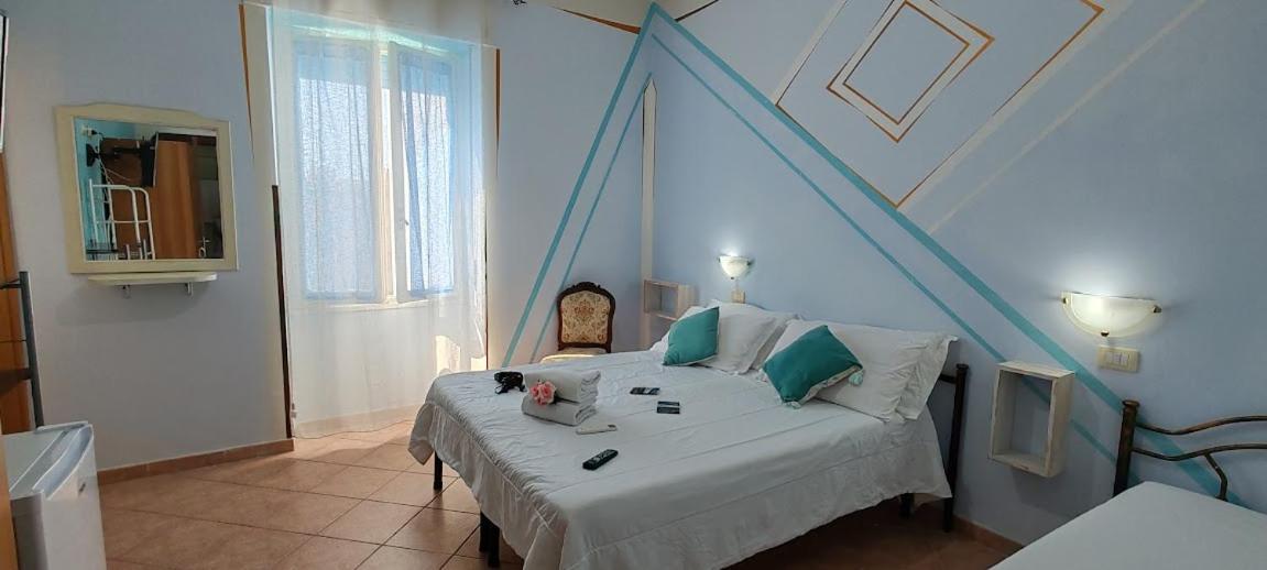 Elisart 2 Bed & Breakfast Alghero Ngoại thất bức ảnh